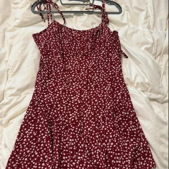 SHEIN Floral Print Tie Shoulder Knot Front Cami Burgundy Dress - Picture 2 of 5
